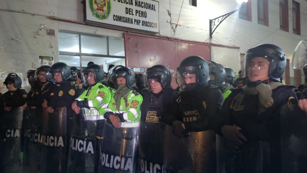 Continúan las protestas en Perú y se eleva cifra de muertos