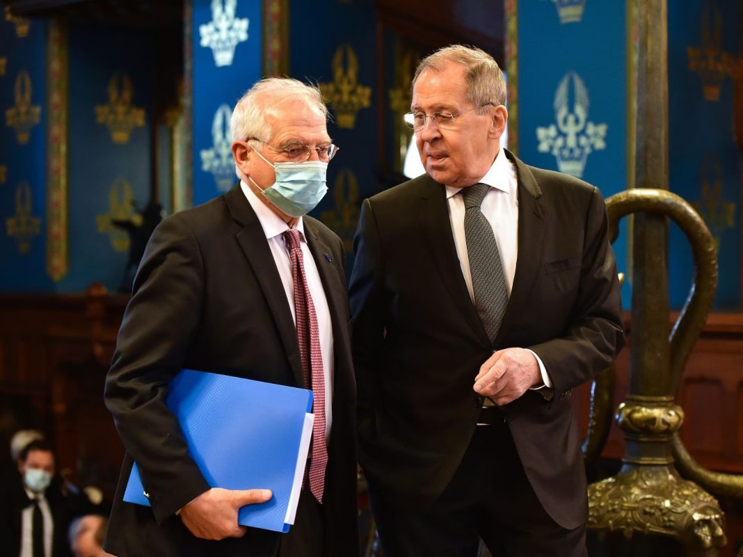 Borrel y Lavrov acusación