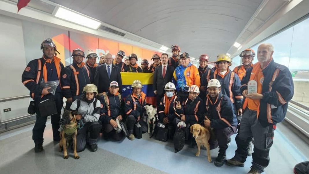 Fuerza de Tarea Humanitaria Simón Bolívar llega a Venezuela tras labores en Türkiye y Siria