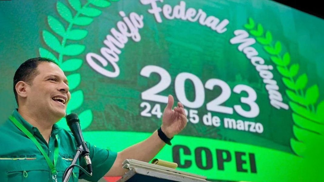 Juan Carlos Alvarado es el candidato de Copei para las presidenciales