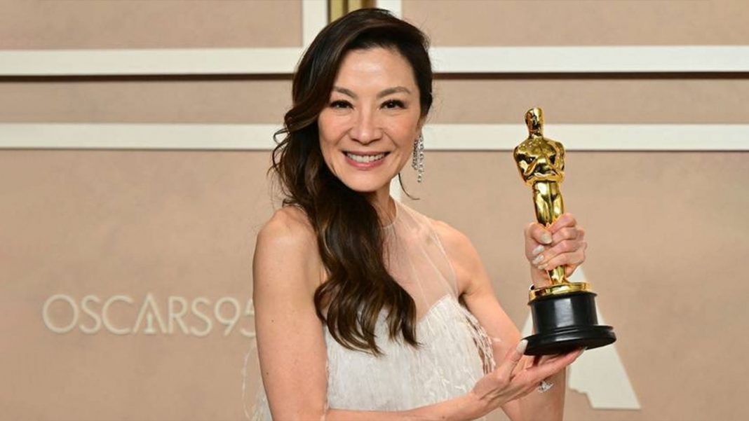 Michelle Yeoh es la primera asiática en ganar el Óscar a Mejor Actriz