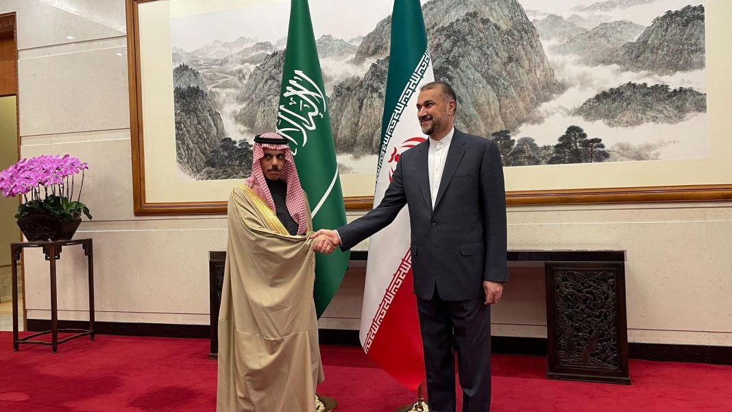 Irán y Arabia Saudita retoman vuelos bilaterales