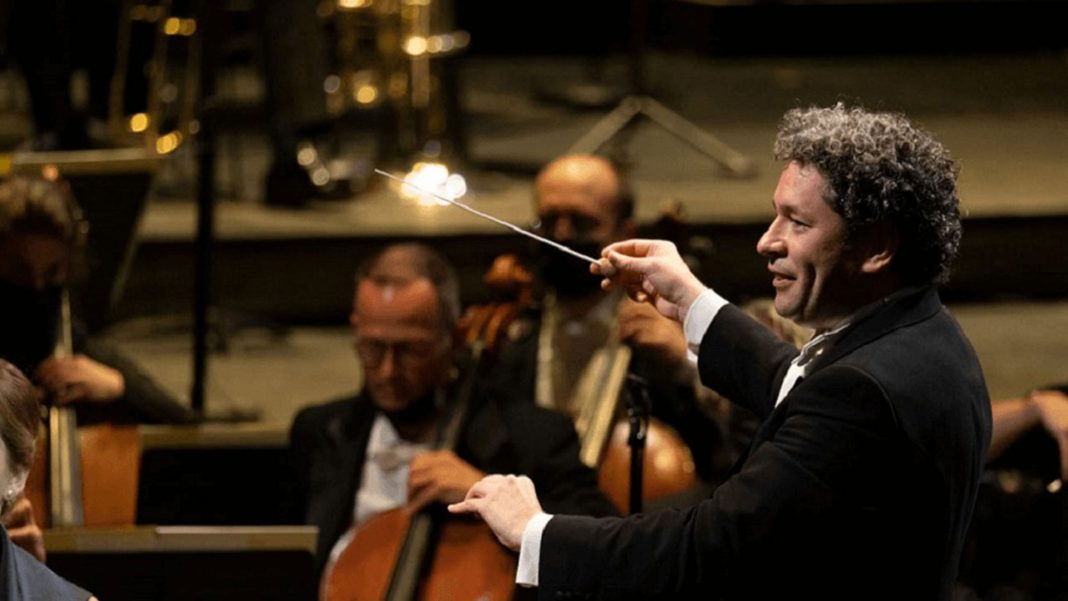 Gustavo Dudamel renuncia Ópera de París
