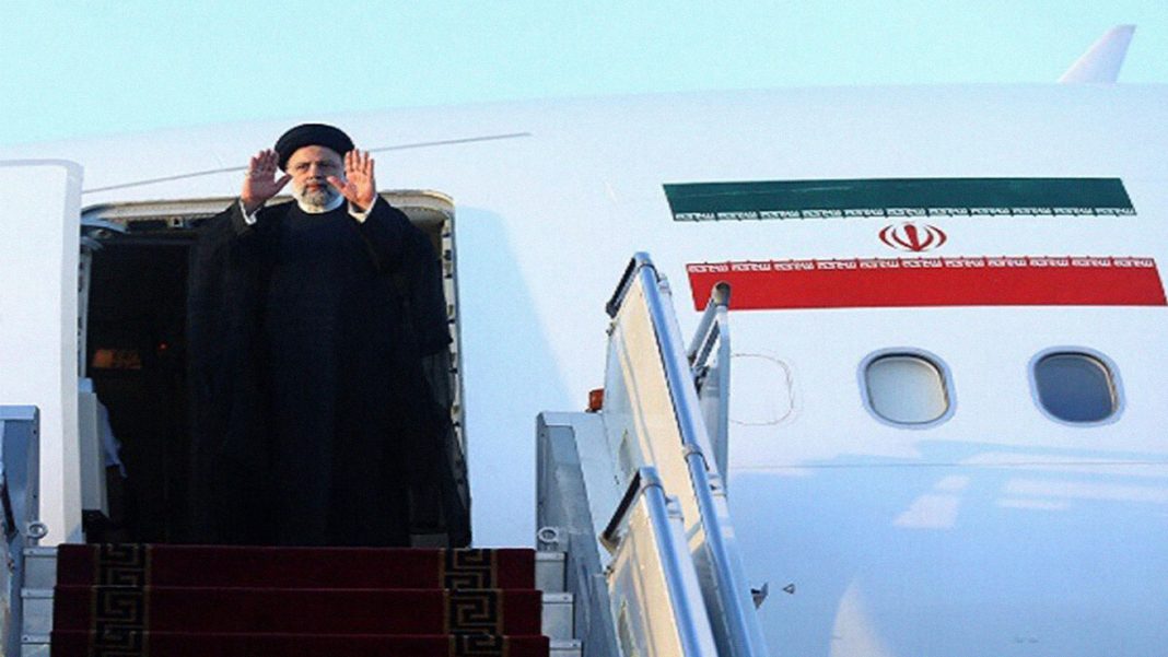 Presidente de Irán llega a Venezuela para su primera visita oficial