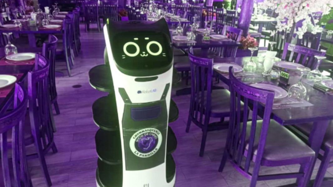 Inteligencia artificial robot restaurant