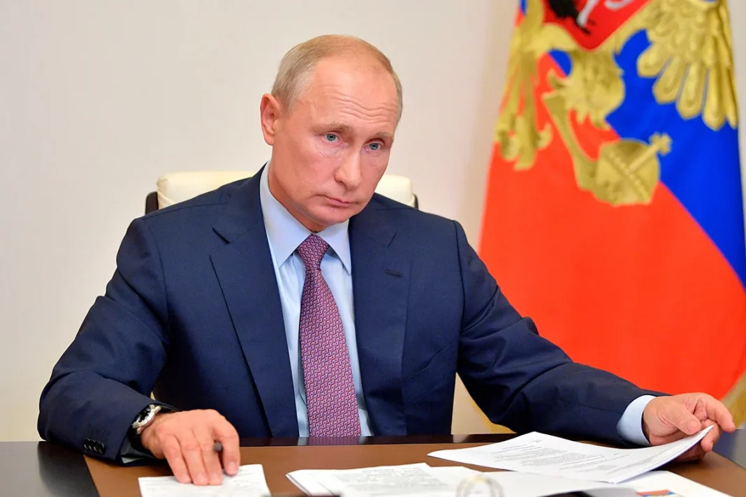 Putin Rusia resiste sanciones