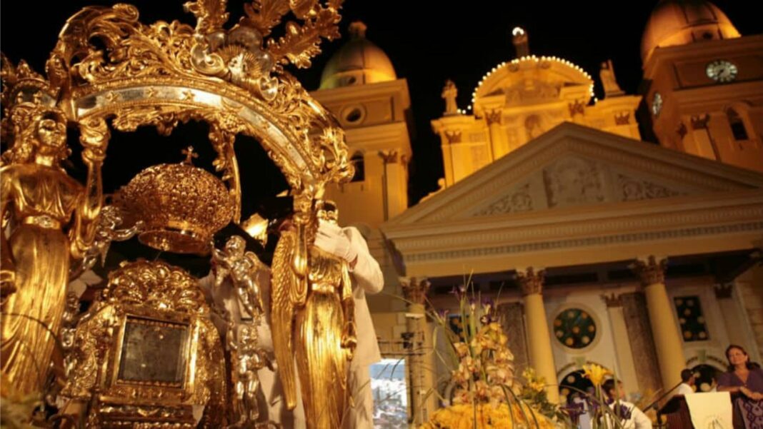Bajada Virgen Chinita maracaibo