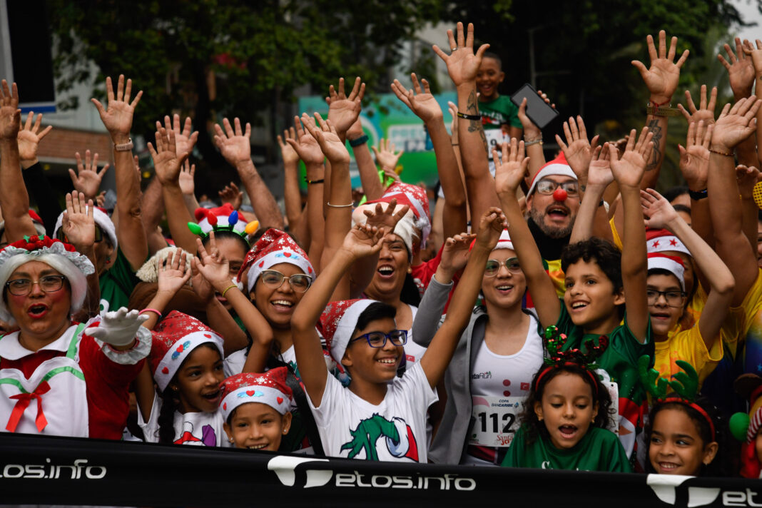 Navidad maratón caminata Las Mercedes