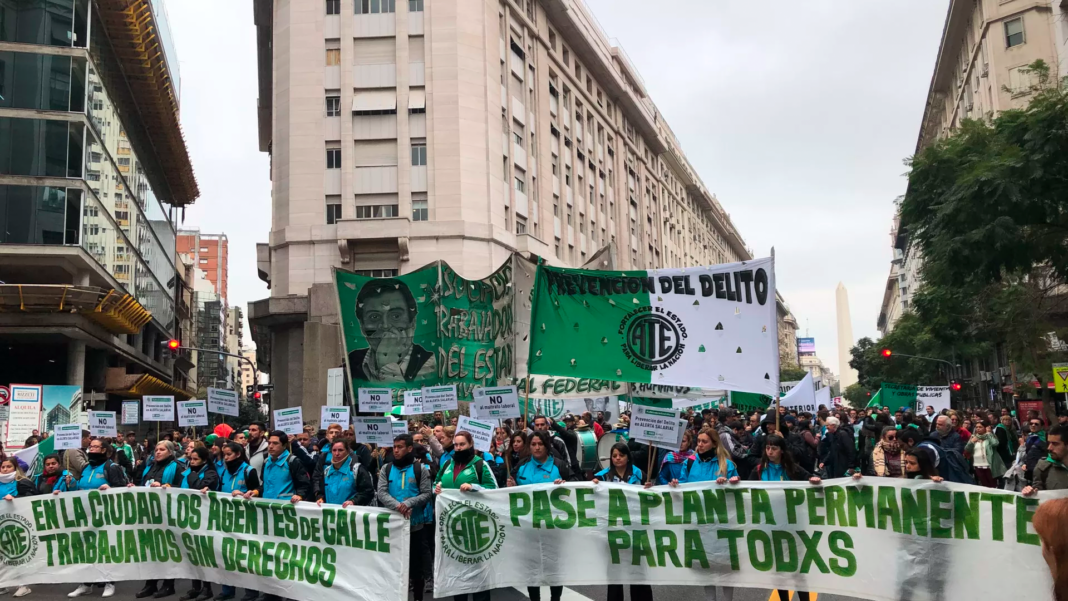 Trabajadores Denuncia Javier Milei