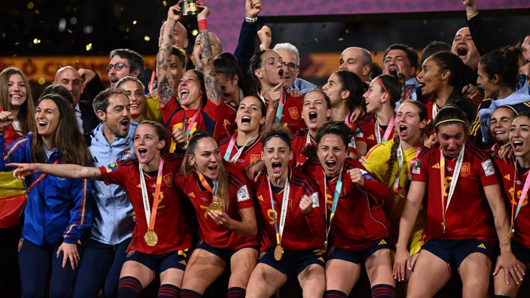 Selección española femenina de fútbol es primera en ranking FIFA