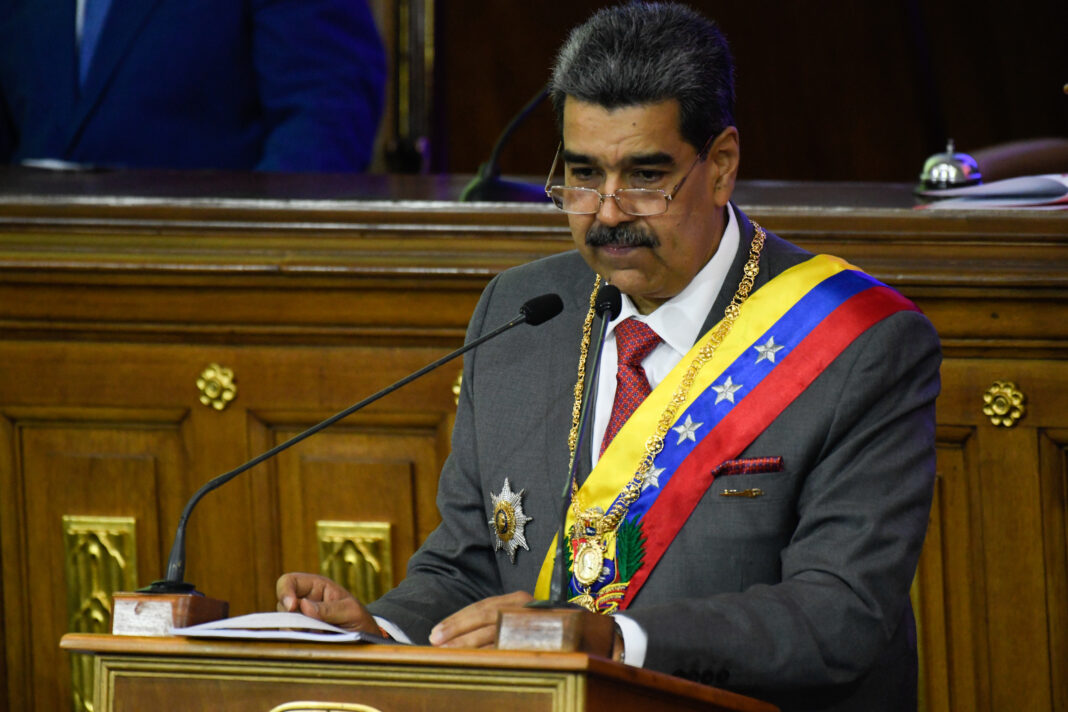 Maduro ingreso mínimo febrero