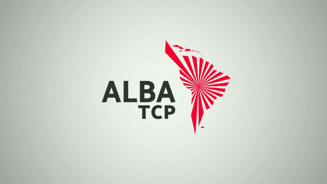 ALBA-TCP avión Emtrasur