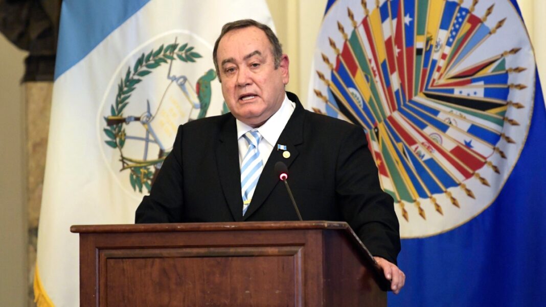 EEUU sanciona expresidente Guatemala