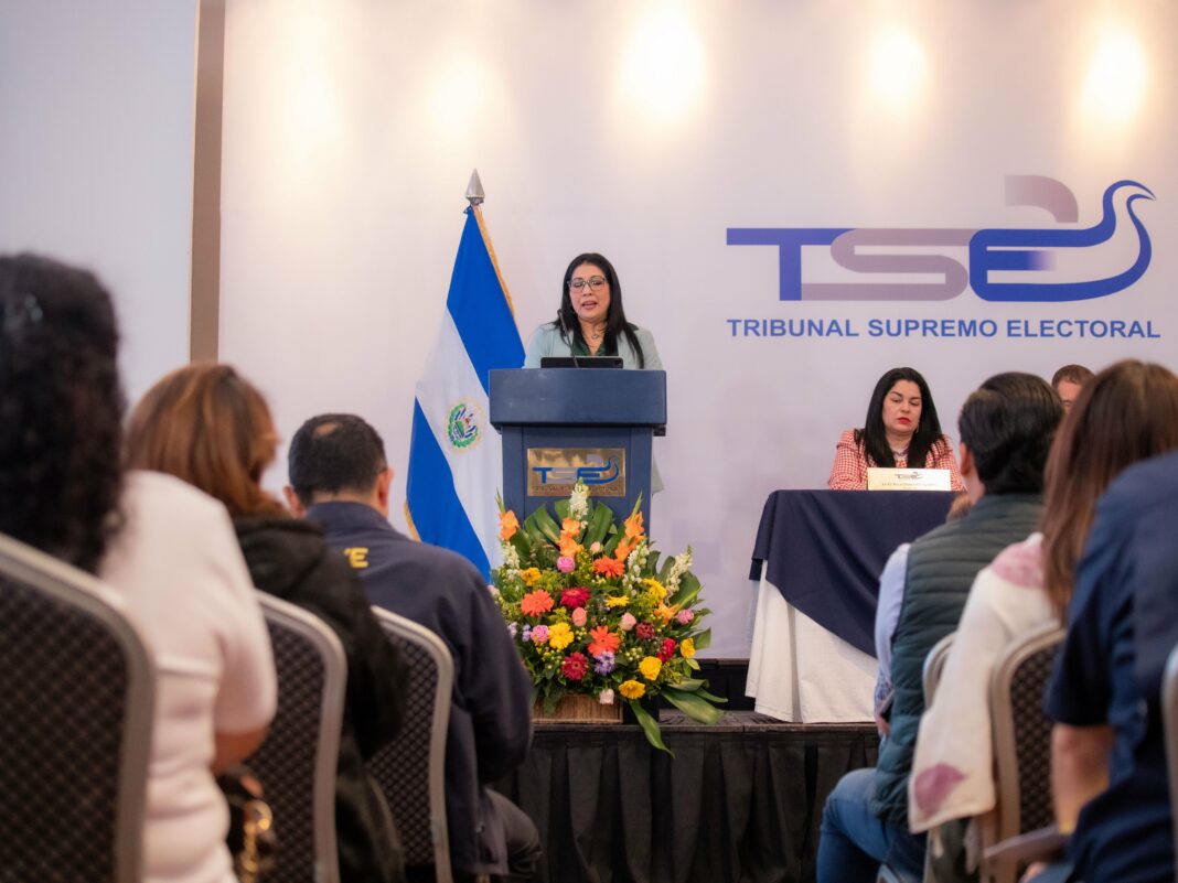 Tribunal Electoral El Salvador escrutinio final