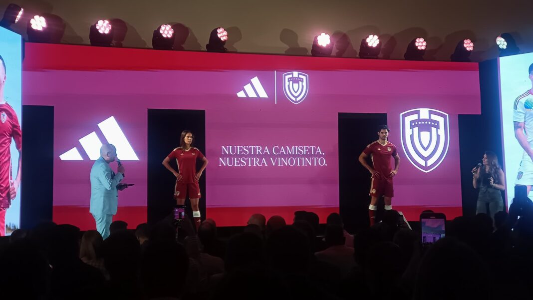 La Vinotinto nuevo uniforme