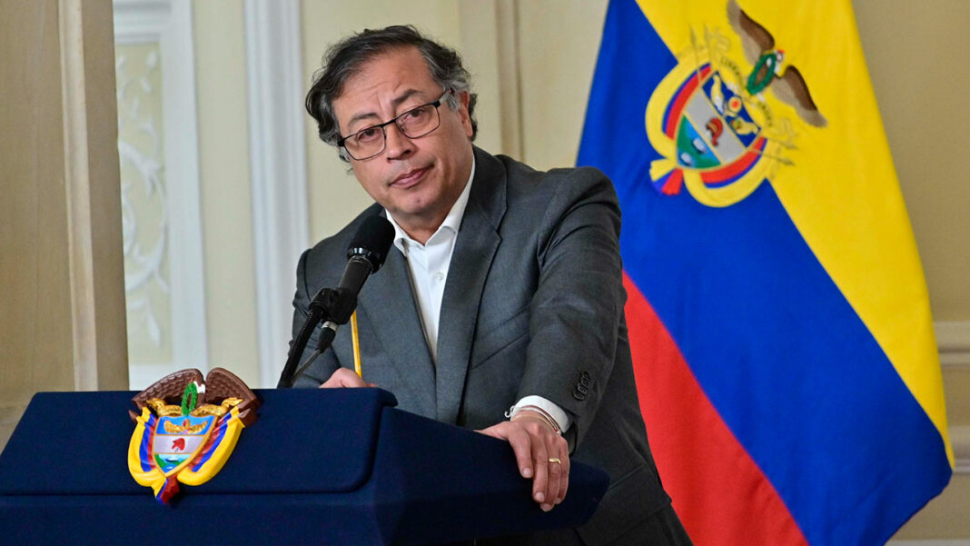 Gustavo Petro Constituyente colombia