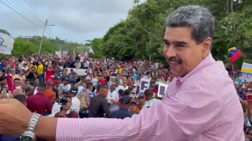 Tocópero Nicolás Maduro