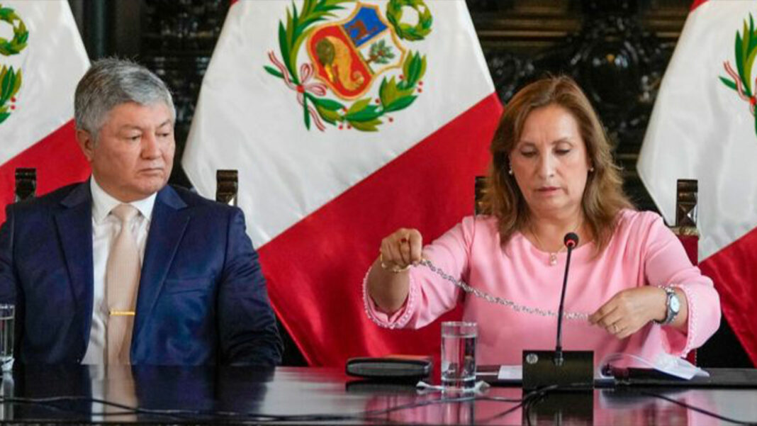 abogado presidenta Perú