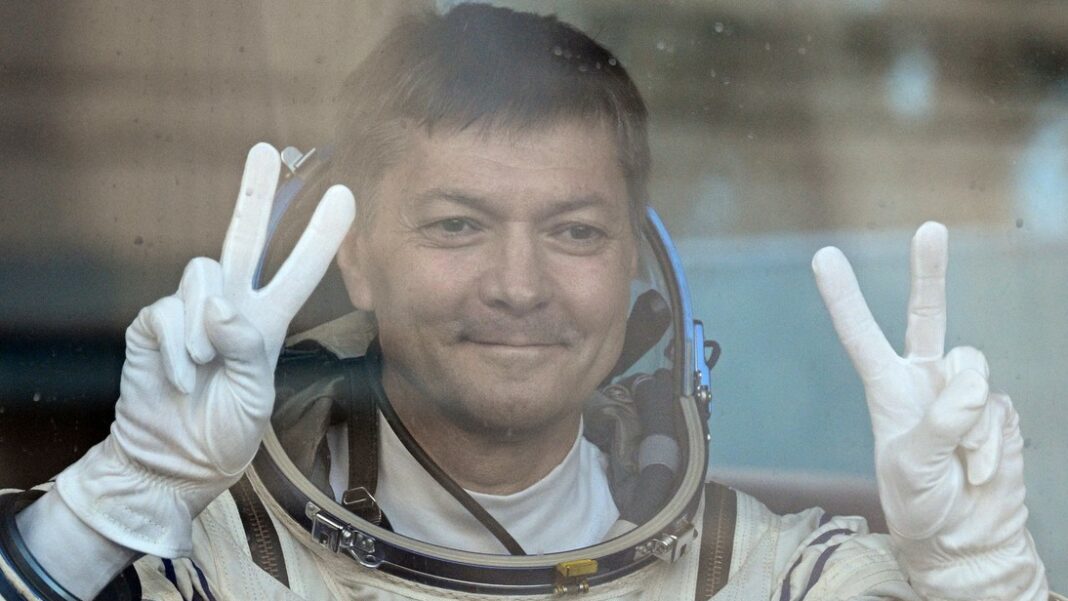 Cosmonauta ruso bate récord mundial