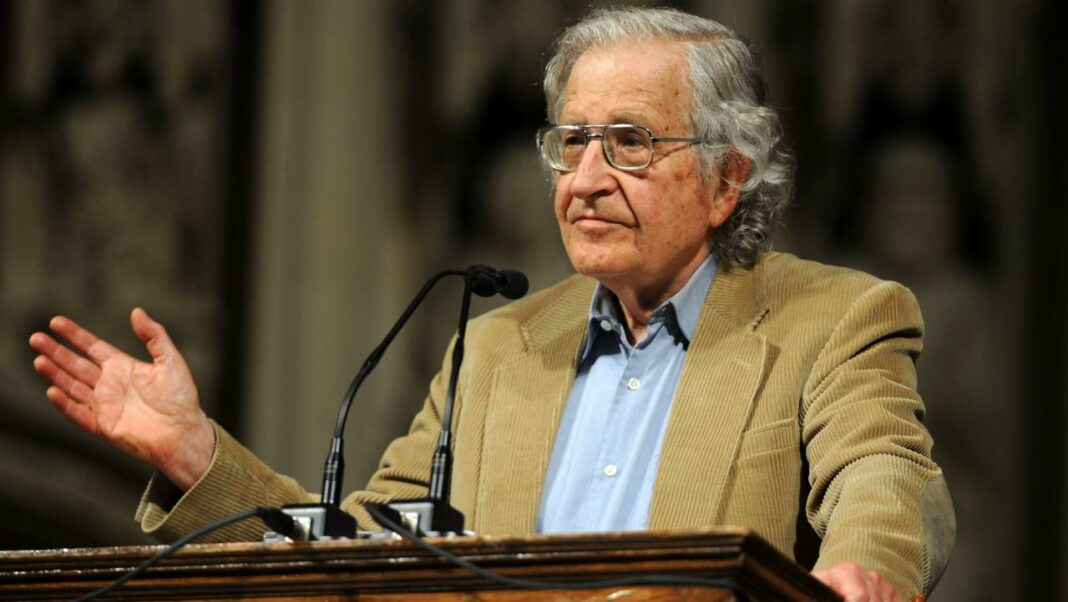 fallecimiento filósofo Noam Chomsky