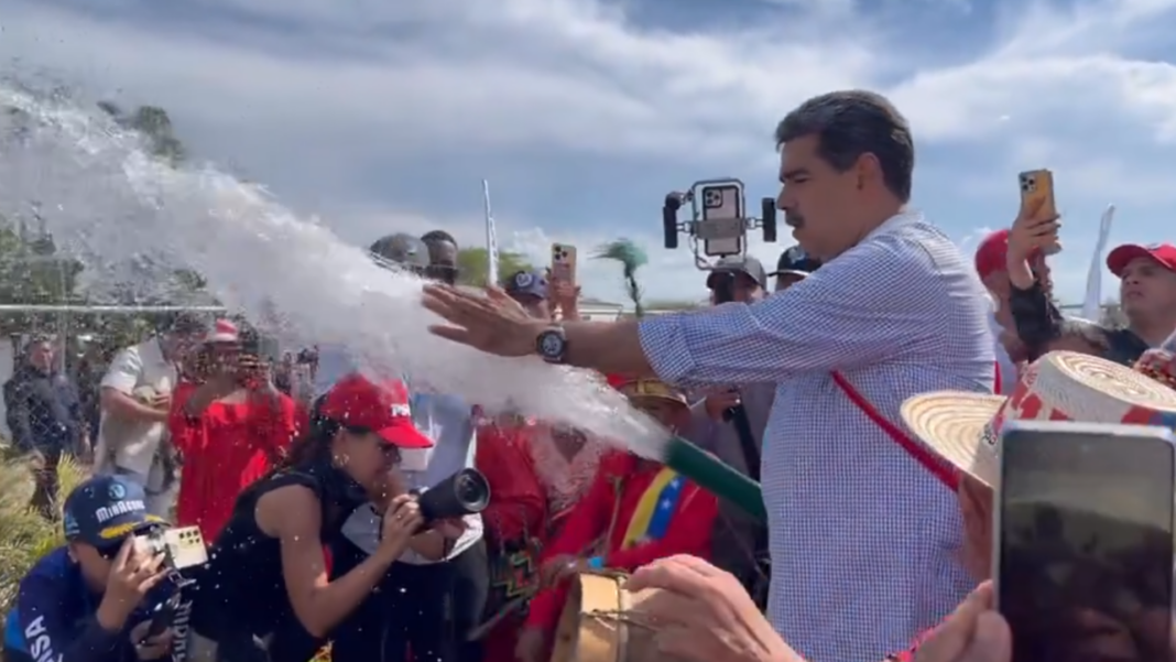 Nicolás Maduro Estación Paraguaipoa