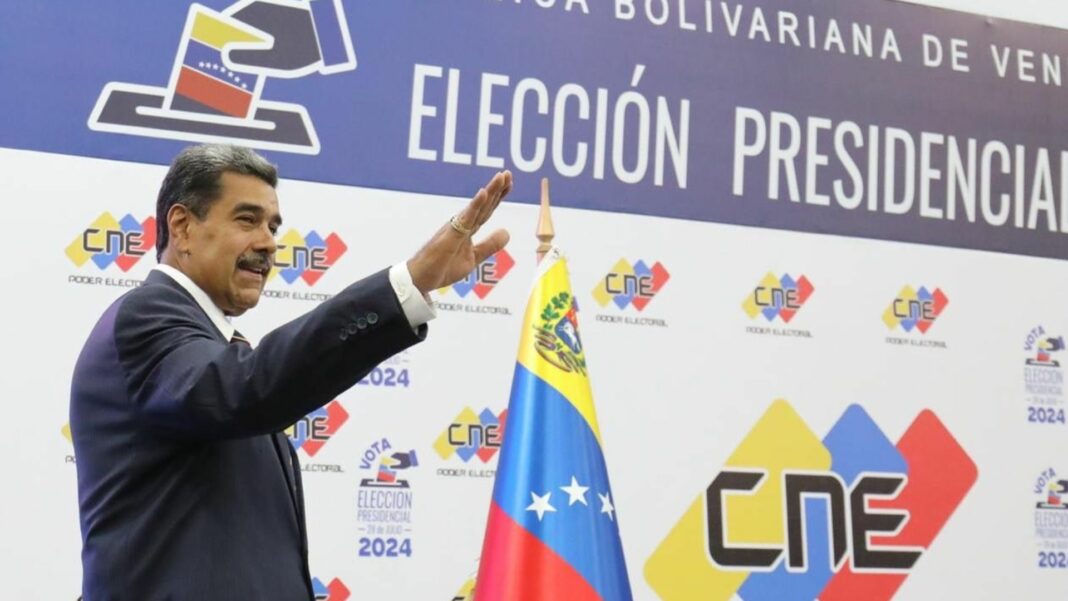 Nicolás Maduro proclama CNE