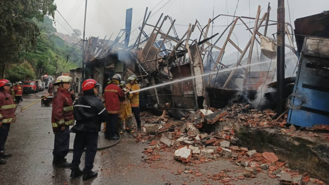 Incendio carpintería Petare