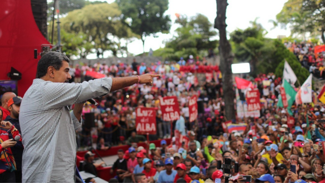 Presidente Maduro María Corina