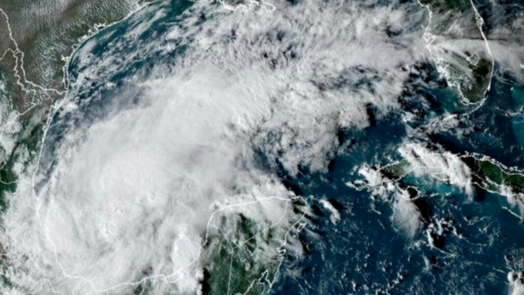 tormenta tropical Debby