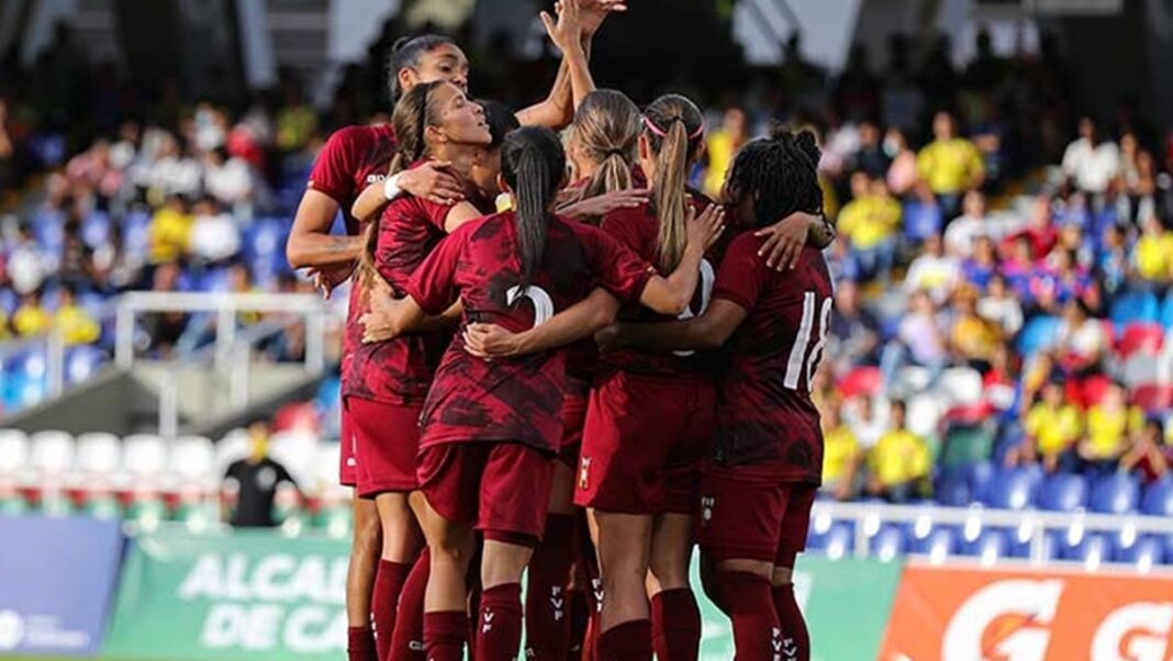 Vinotinto femenina Nigeria Mundial Sub - 20 