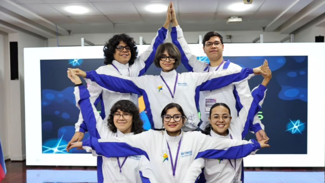 Jóvenes venezolanos Olimpiadas Astronomía Rusia