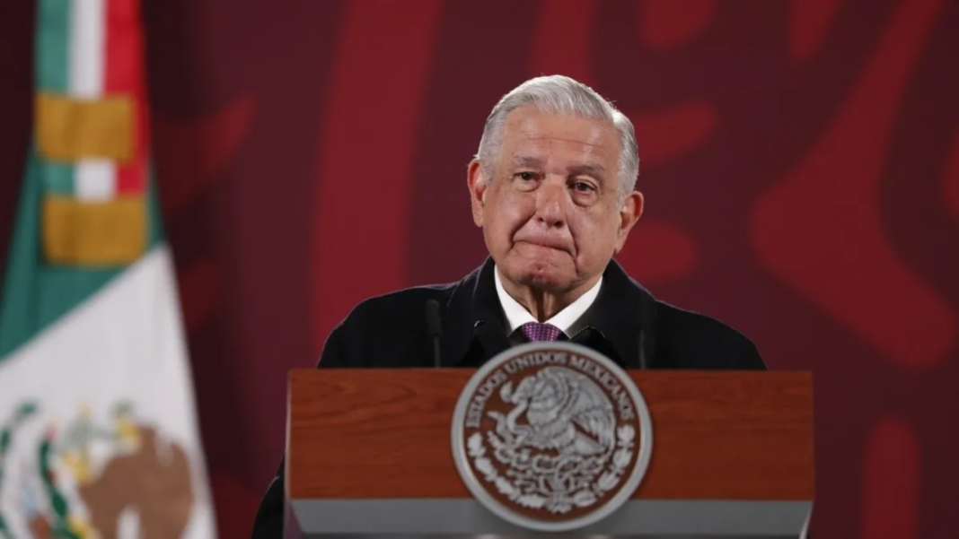 AMLO lágrimas rueda prensa