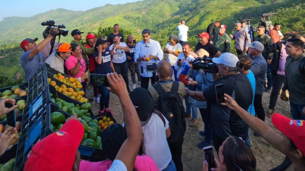 Presidente Maduro camiones Ruta Mandarina