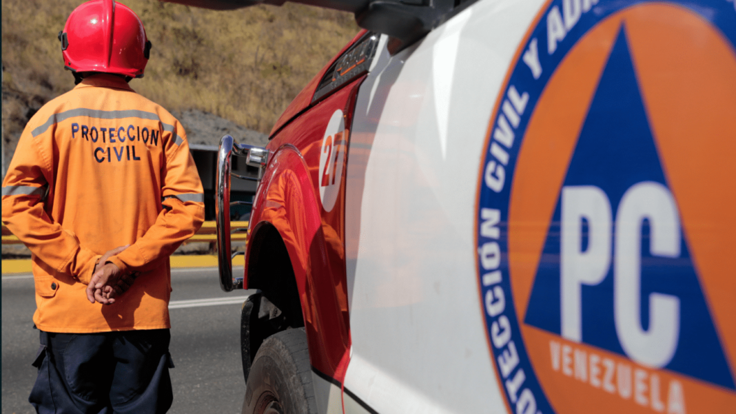 Protección Civil población revisar bombonas gas