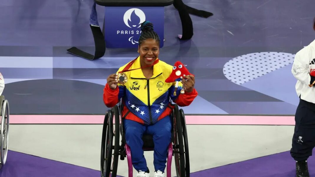 Maduro Clara Fuentes medalla oro Juegos Paralímpicos 2024