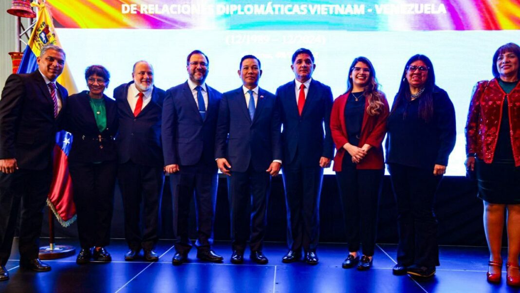 Yvan Gil relaciones Venezuela Vietnam