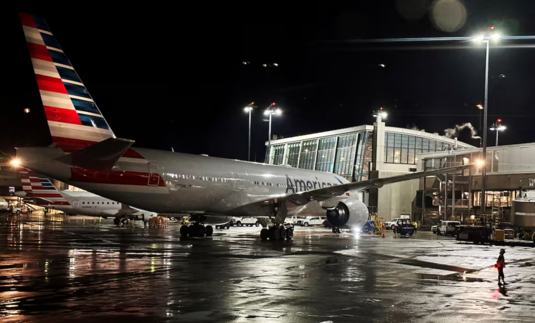 Aerolinea america airlines, pasajeros, eeuu