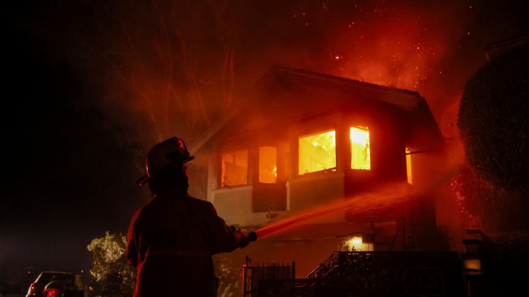 suministro de agua incendios California