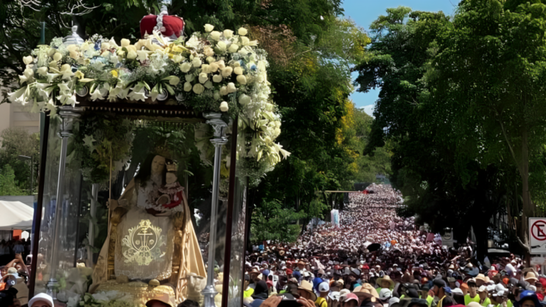 Barquisimeto devotos Divina Pastora