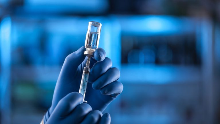 Cuba biotecnología oncológica HEBERSaVax