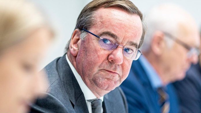 El ministro de Defensa alemán culpa a Trump del bloqueo en Ormuz: "El tapón lo puso él" Alemania Bloqueo Ormuz Trump