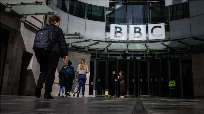 BBC ajuste estructural despidos