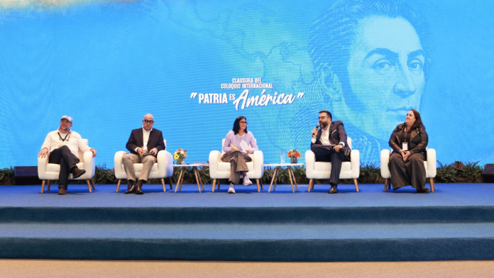 Presidenta (E) Delcy Rodríguez lideró clausura del coloquio internacional Patria es Amor Delcy Rodríguez clausura coloquio