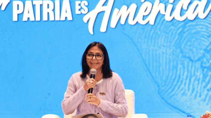 Vea en clave las frases más destacadas de la presidenta (E) Delcy Rodríguez en la clausura del Coloquio Internacional Patria es América Delcy Rodríguez coloquio internacional