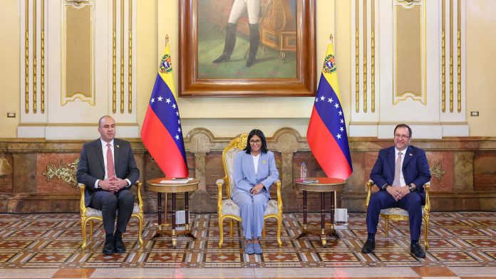 Delcy Rodríguez anuncia la culminación de hidroeléctrica Tocoma Delcy Rodríguez sistema eléctrico