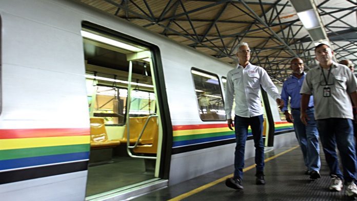Metro Caracas rehabilitación línea 2