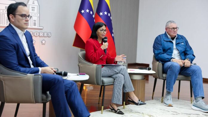 Presidenta (E) Delcy Rodríguez desde el Congreso Mundial Retailers: 90% de los productos en los anaqueles son venezolanos delcy rodríguez productos venezolanos