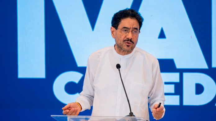 Cepeda denunciará penalmente a de la Espriella por presunto saqueo del sistema de salud Cepeda de la Espriella Sistema Salud