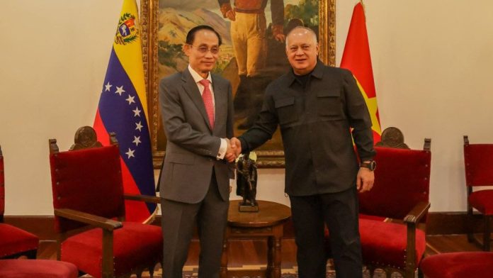 Diosdado Cabello reunión ministro Vietnam
