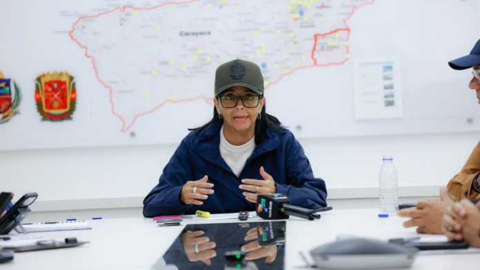 Presidenta (E) Delcy Rodríguez activa línea 0800-RESCATE